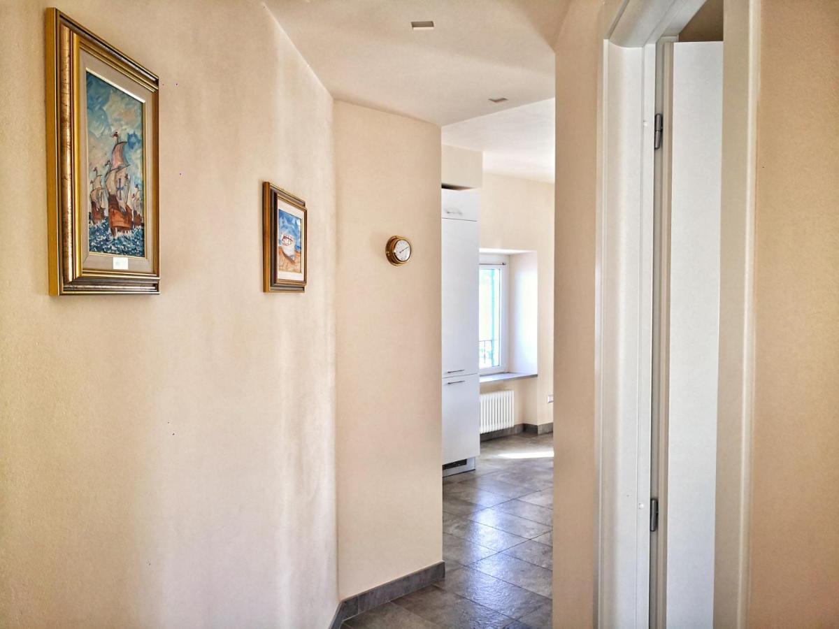 Deluxe Con Terrazza Sul Mare Apartment Savona