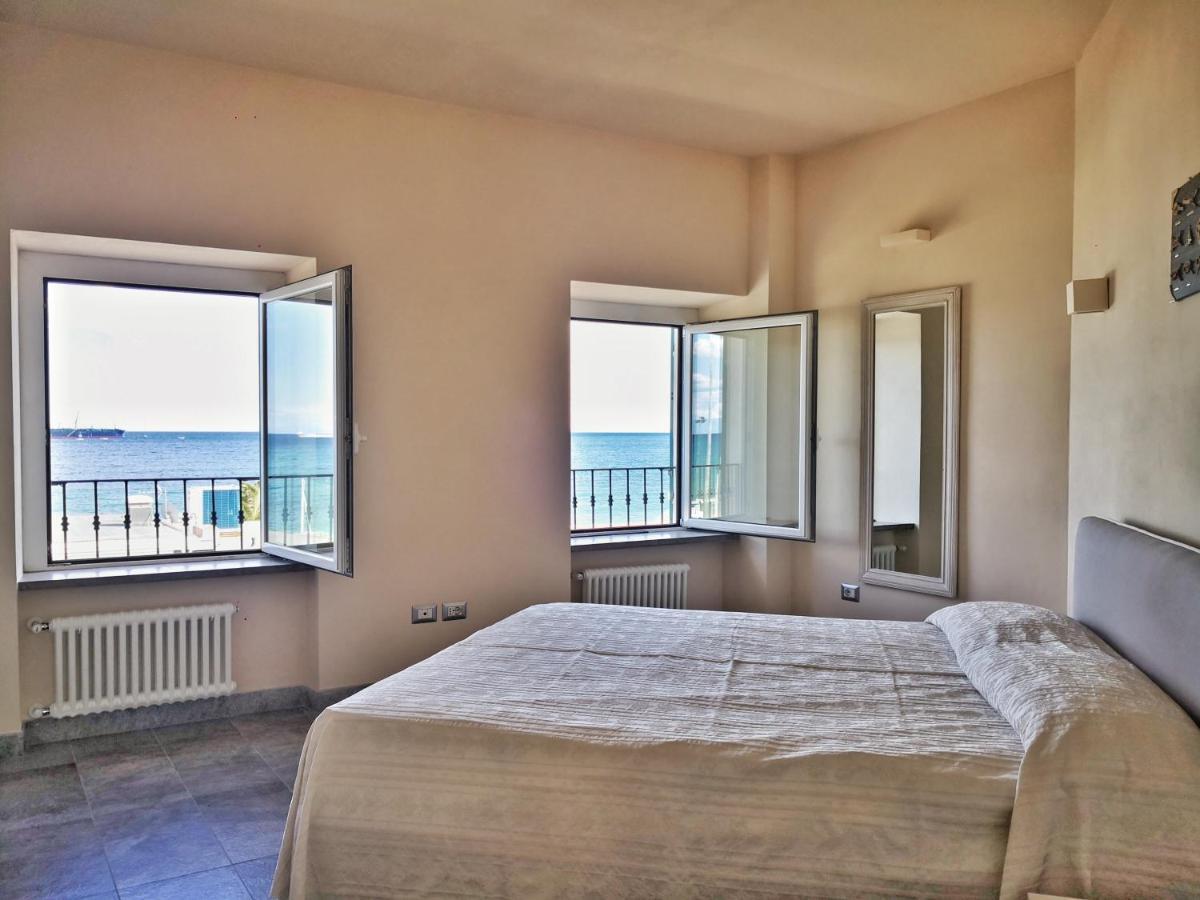 Deluxe Con Terrazza Sul Mare * Savona